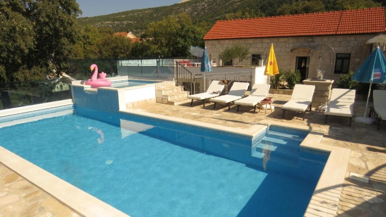 Donje Rascane Dvori Stipanovi With Heated Pool And Jacuzziヴィラ エクステリア 写真