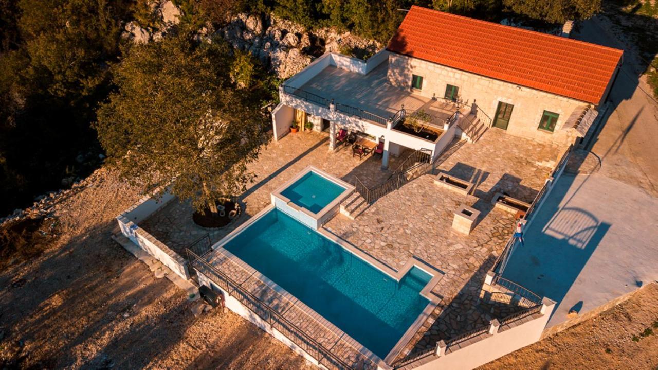 Donje Rascane Dvori Stipanovi With Heated Pool And Jacuzziヴィラ エクステリア 写真