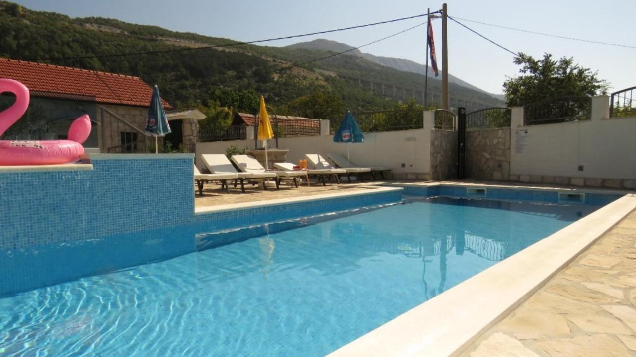 Donje Rascane Dvori Stipanovi With Heated Pool And Jacuzziヴィラ エクステリア 写真