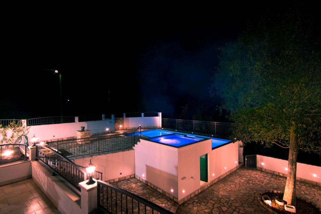 Donje Rascane Dvori Stipanovi With Heated Pool And Jacuzziヴィラ エクステリア 写真